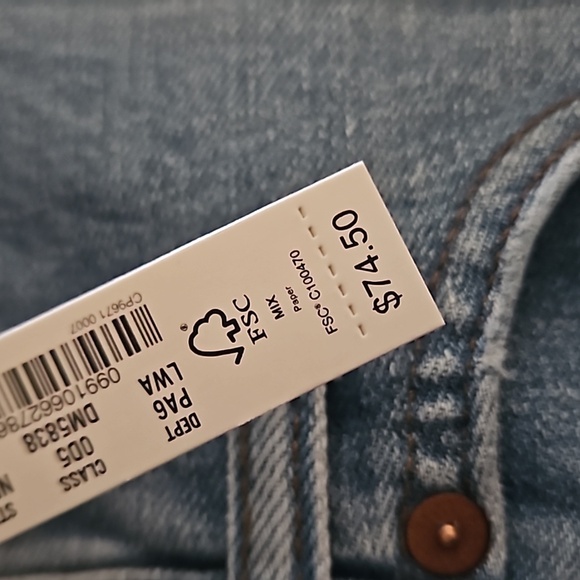 NEW! MADEWELL High-Rise Cut Off Cuffed Denim Jean Shorts. - Picture 7 of 8